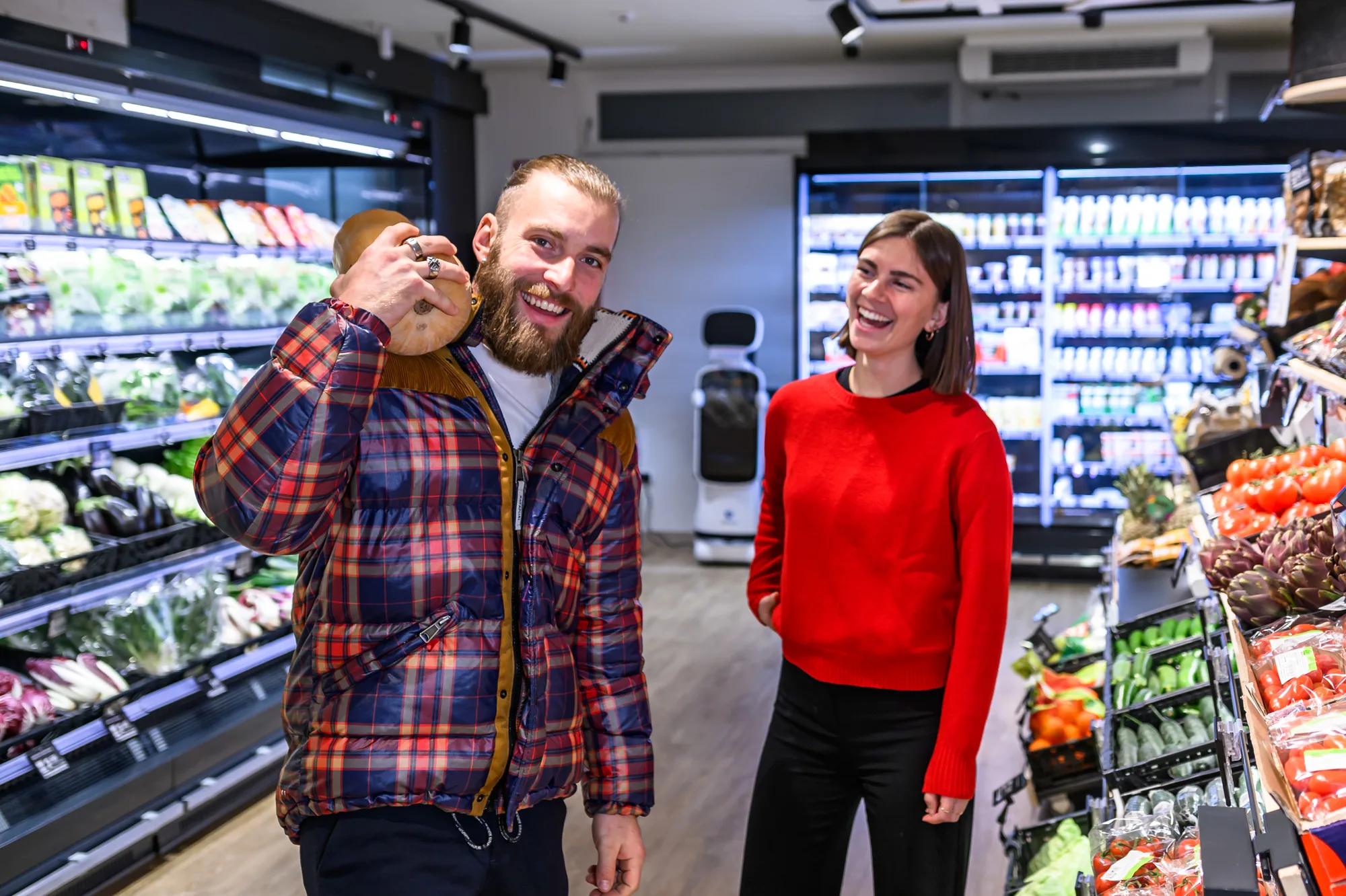 Regionale Produkte und Weine im Supermarkt Selva